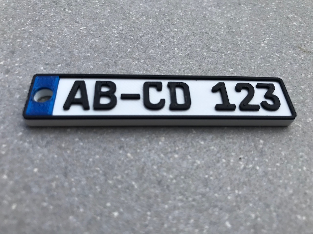 Miniatura 3 do modelo 3D Numberplate Keyring