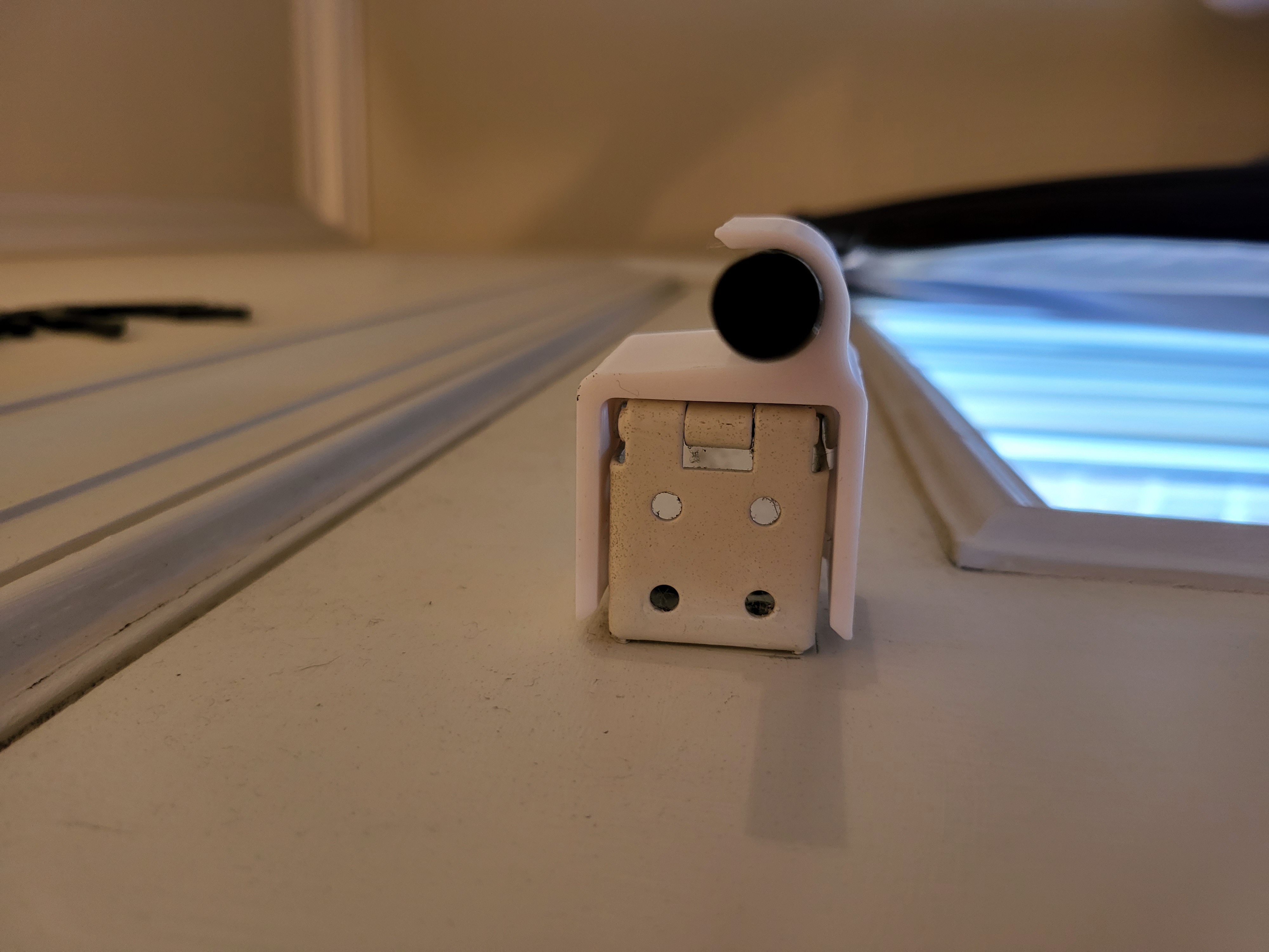 Curtain Rod Adapter for Common Blinds