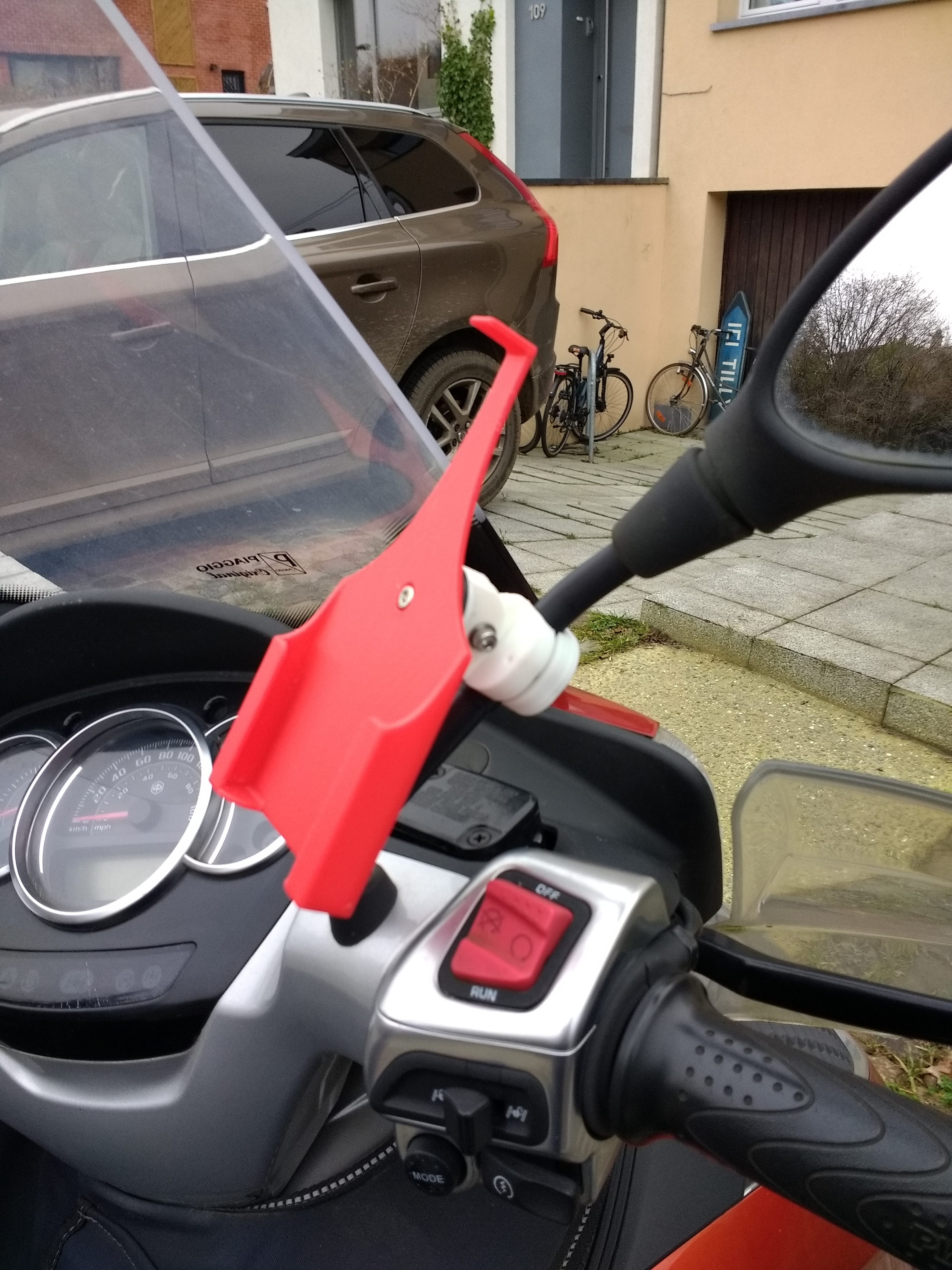 Mobile Phone holder for Scooter