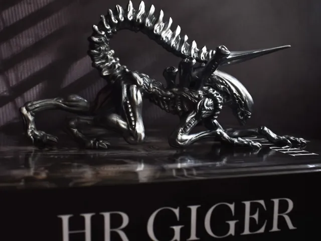 Alien - Xenomorph - Full Figure - 25 CM