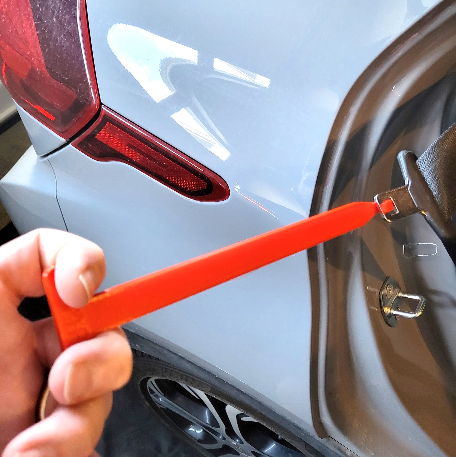 Child Seat Install Hook