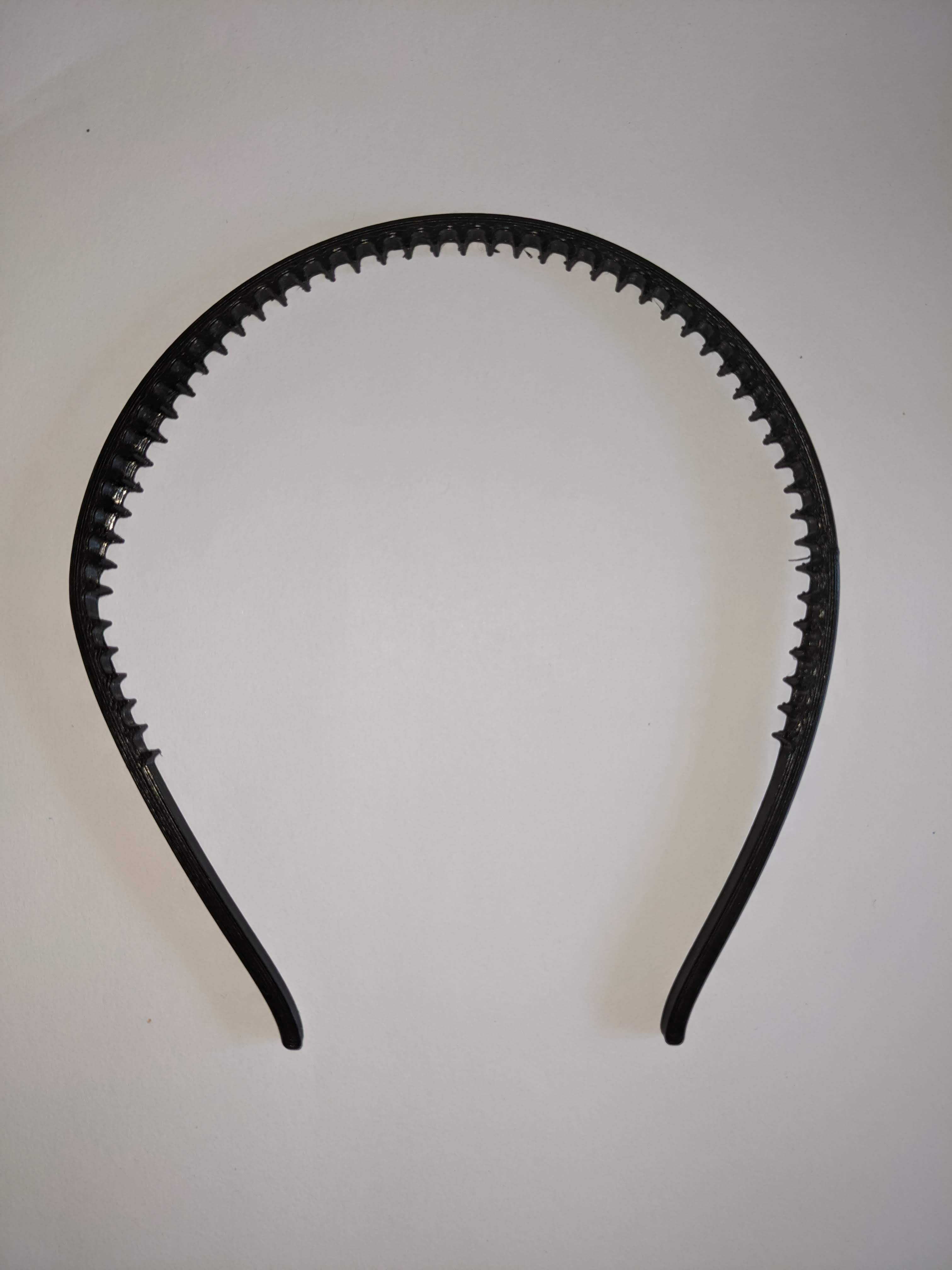 Simple plastic hairband with teeth (easy to print)