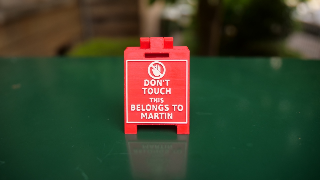 Miniatura 5 do modelo 3D Floor stand "Don't touch"