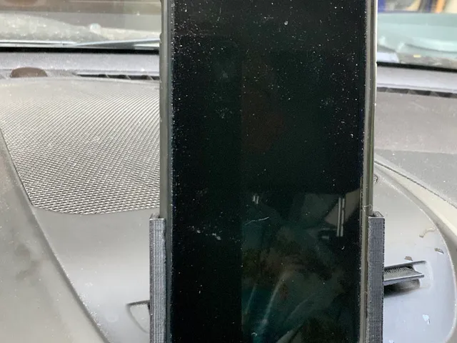 Holders for iPhone XS and 11 Max for CD slot in 2014 Ford Escape
