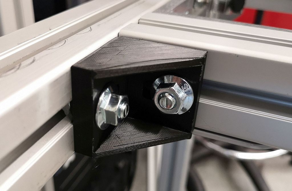 Miniatura 3 do modelo 3D Angle Bracket - Aluminium profile