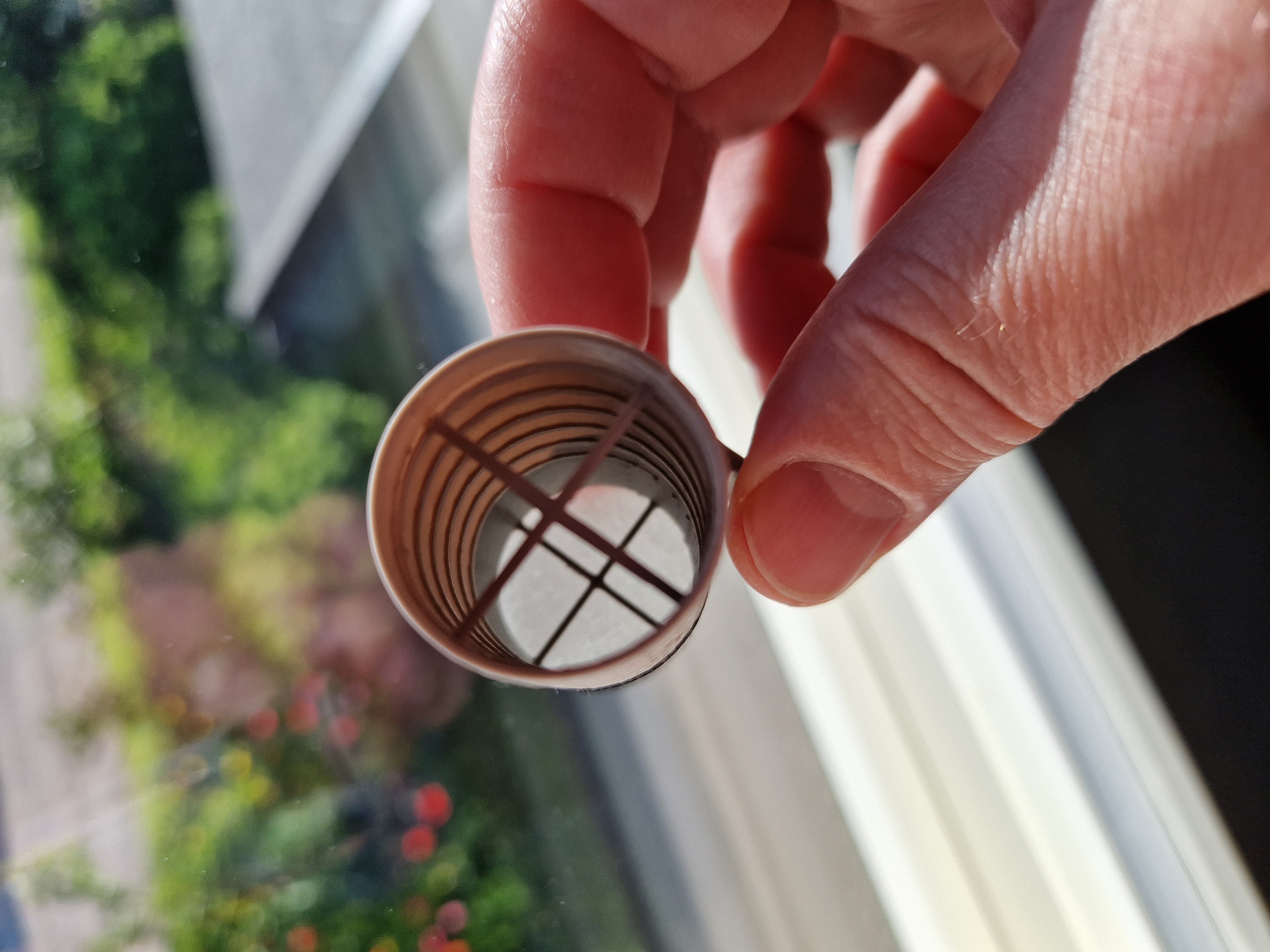 Solar finder for camera hot shoe