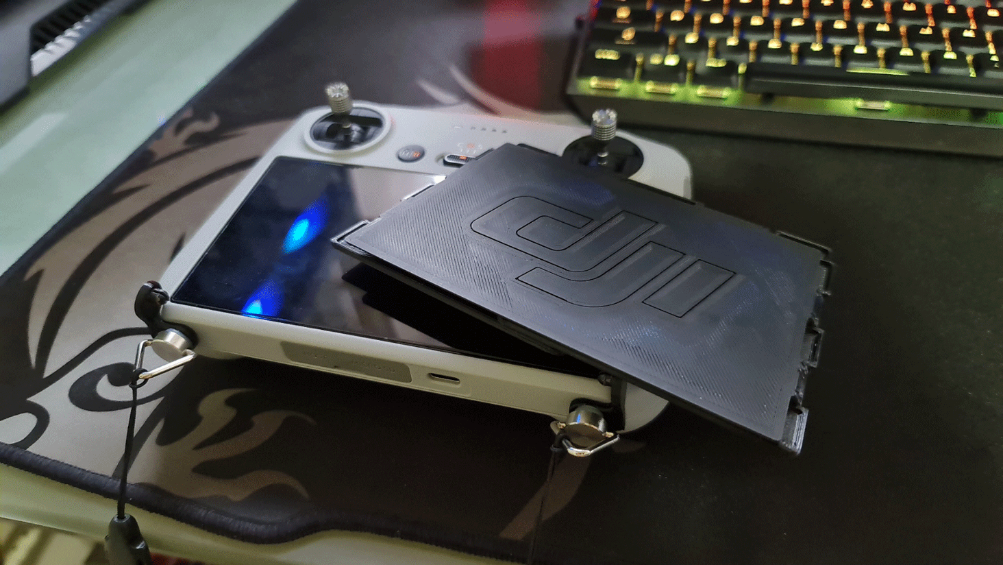 DJI RC Shade Hood