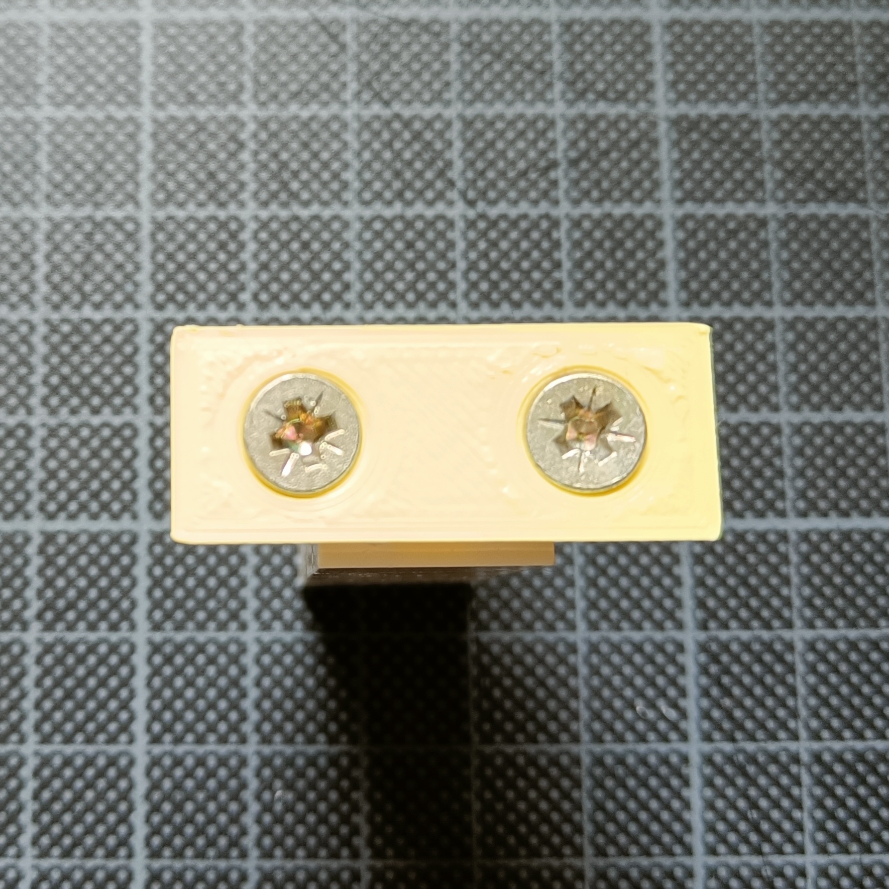 Miniatura 4 do modelo 3D Simple Wall Hook - Hidden Screws