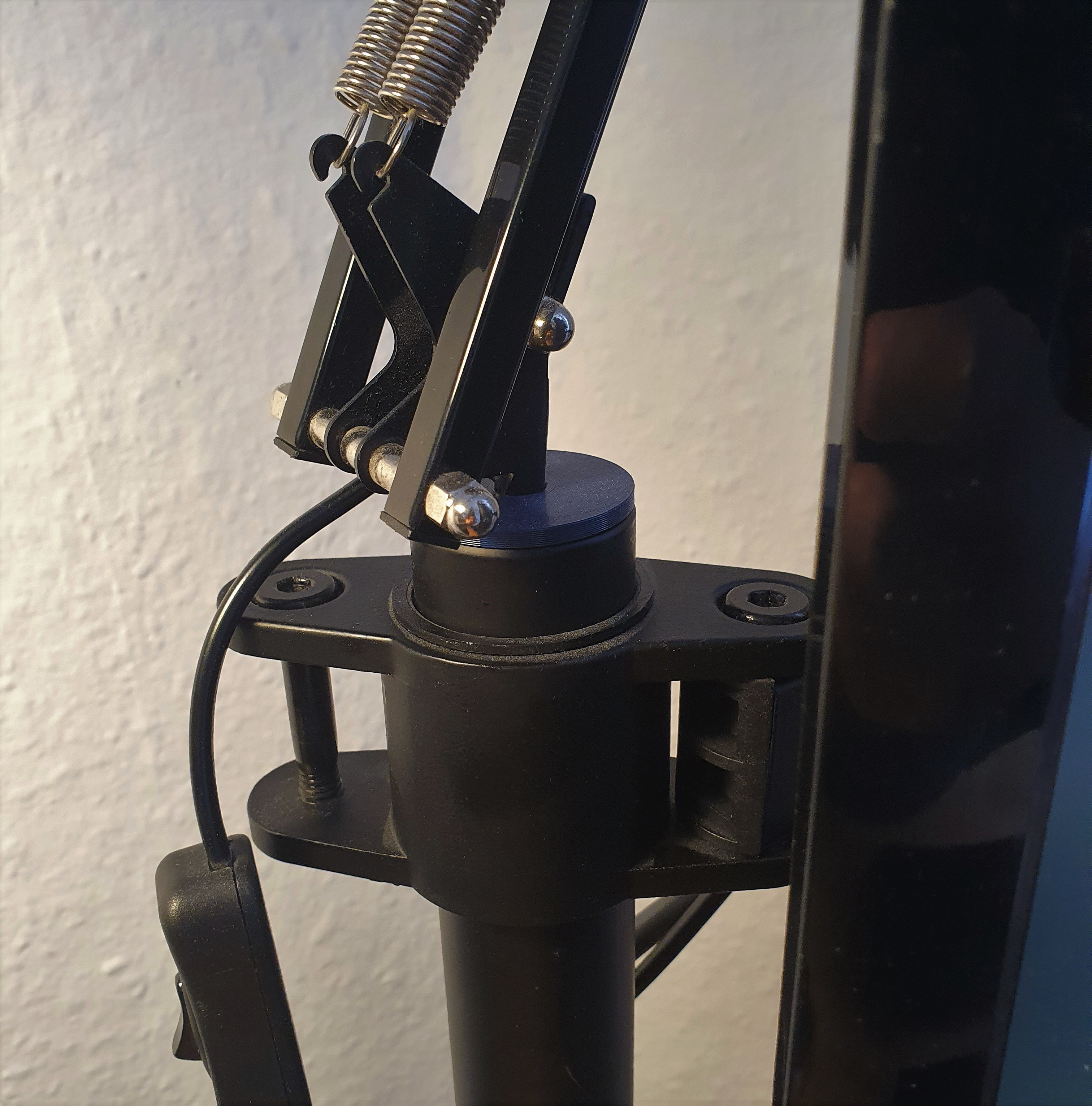 Display Mount - Desk Lamp Adapter