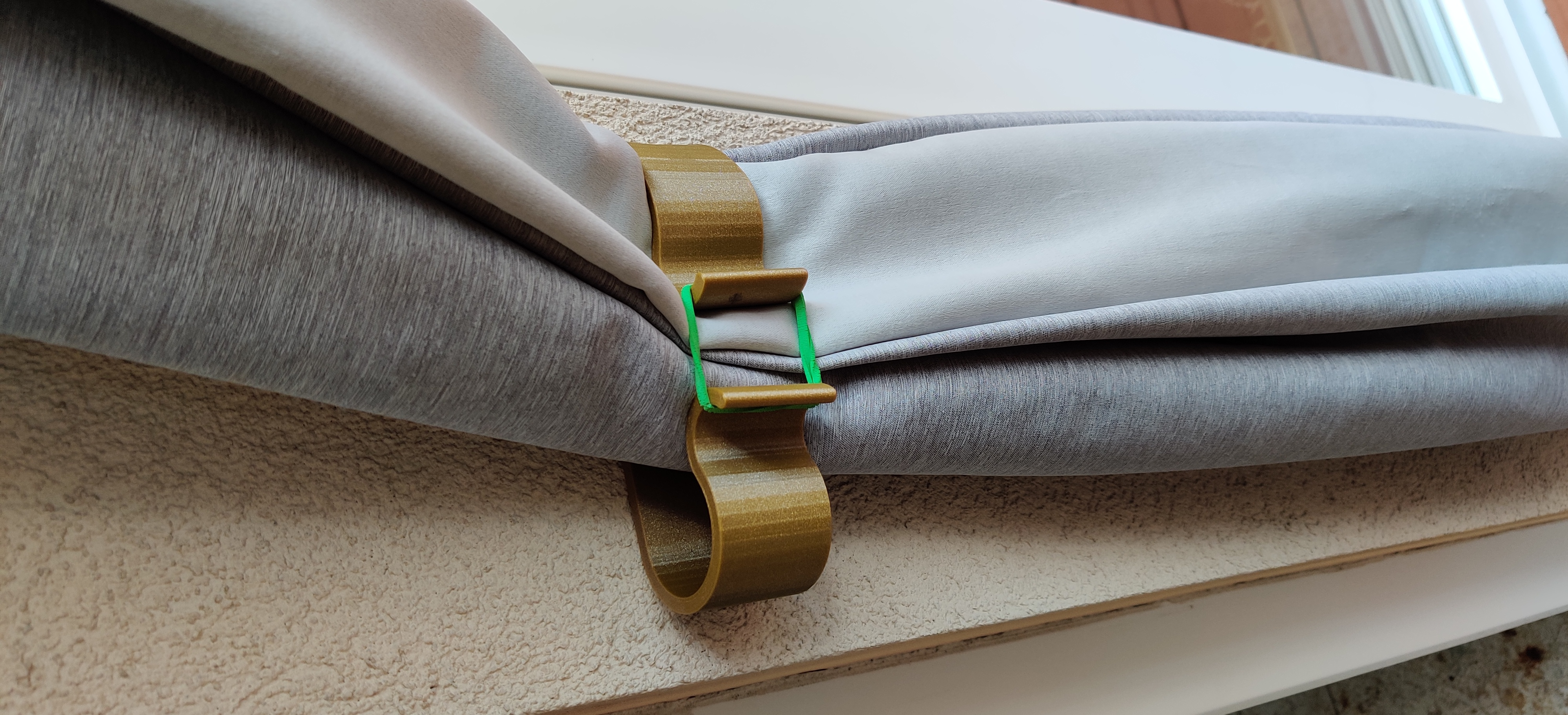 Outdoor Curtain Holder