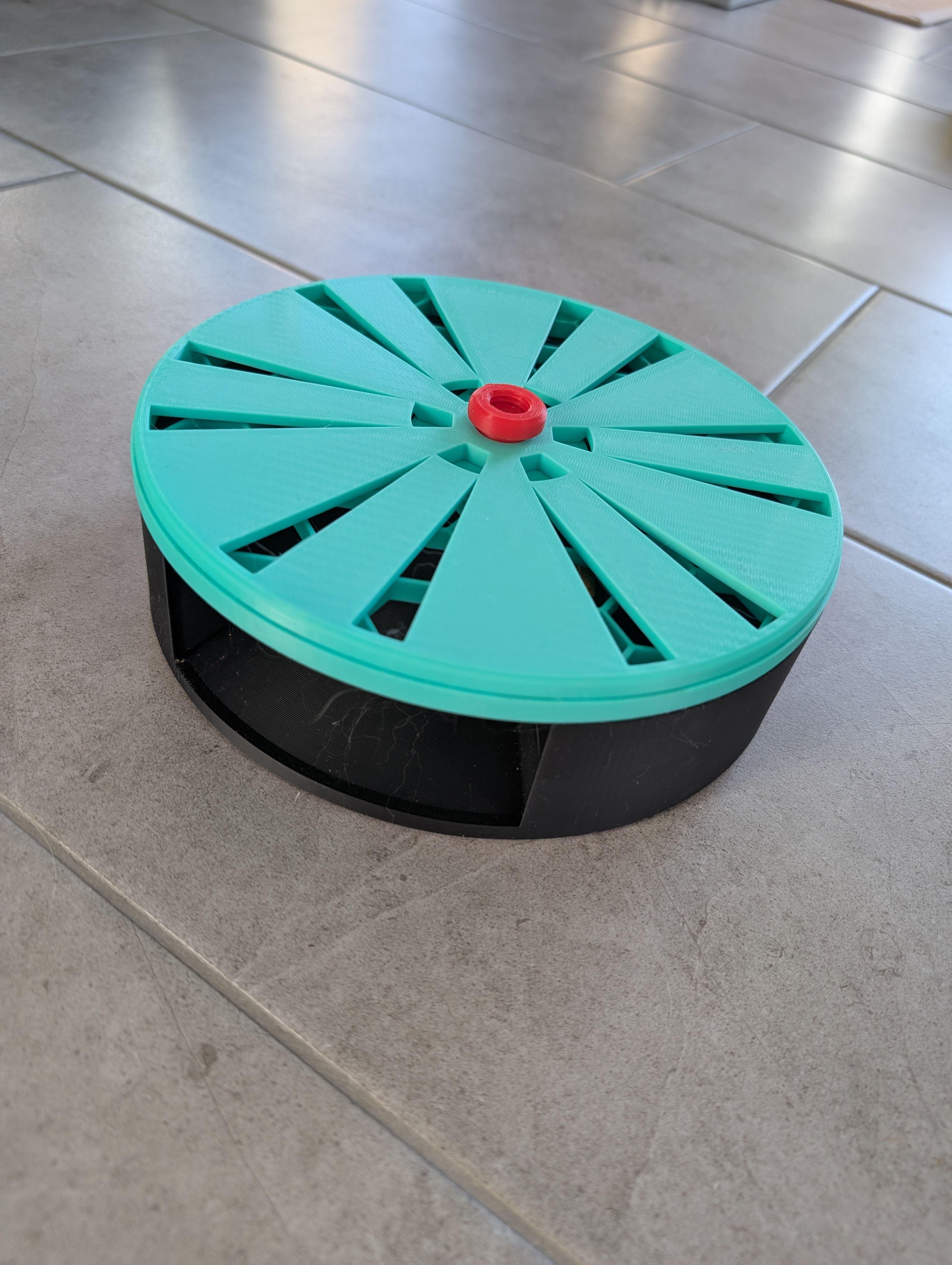 Cat / Dog treat toy