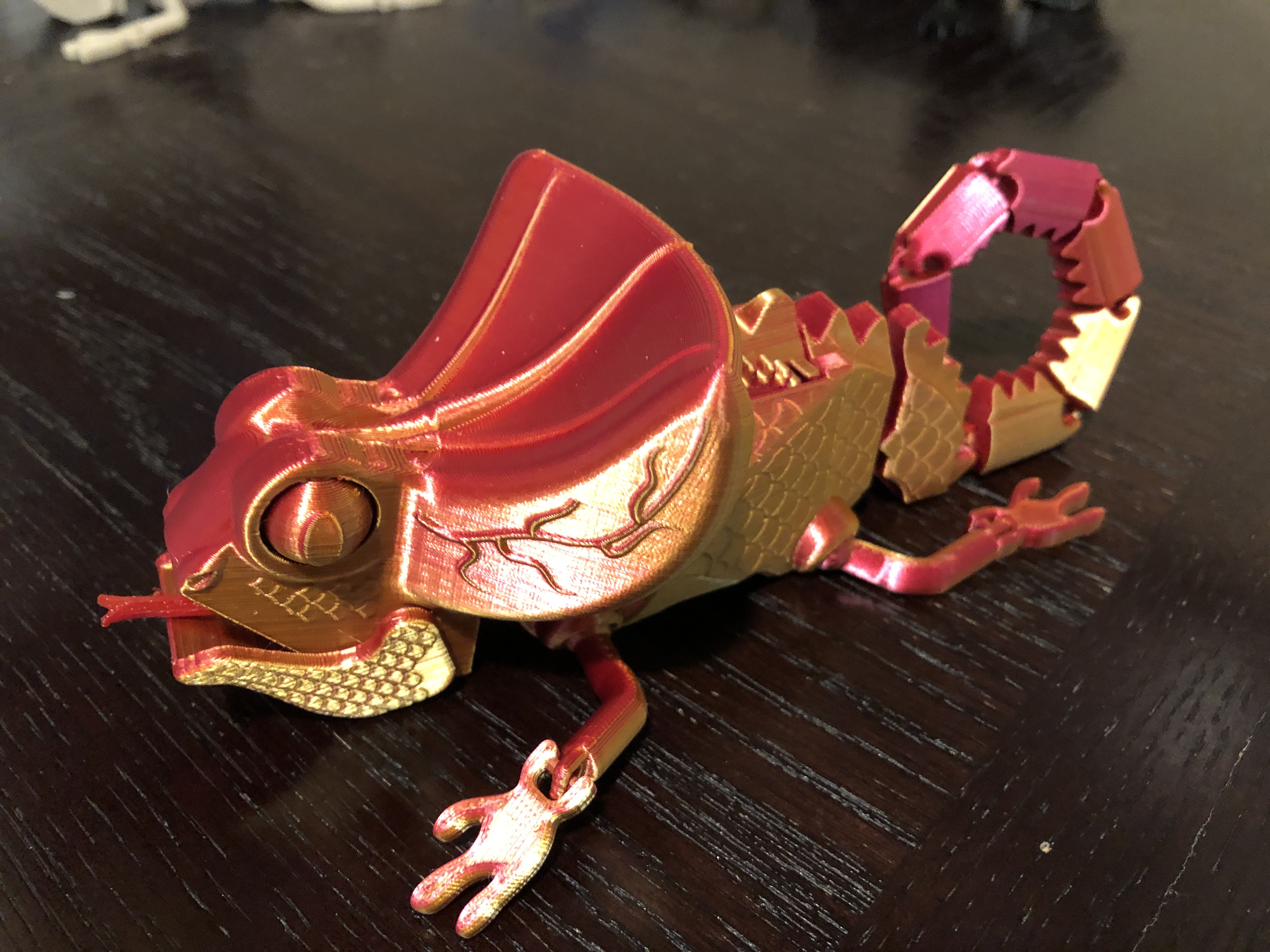 Lenny the Happy Articulated Mechanical Lizard w Print-in-place GearBox 100% 3D printed easy 2 step assembly