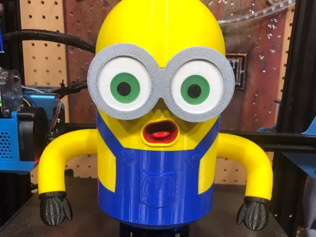 Minion Bob multi color