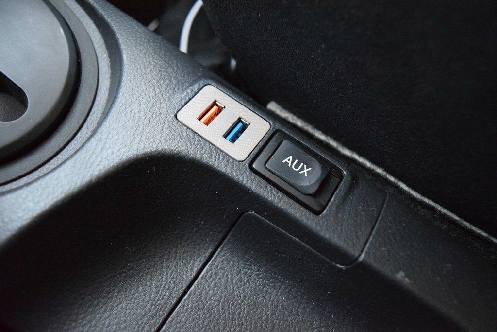 USB Switch Hole Cover for Toyota Yaris by XDleader555 Download free STL model