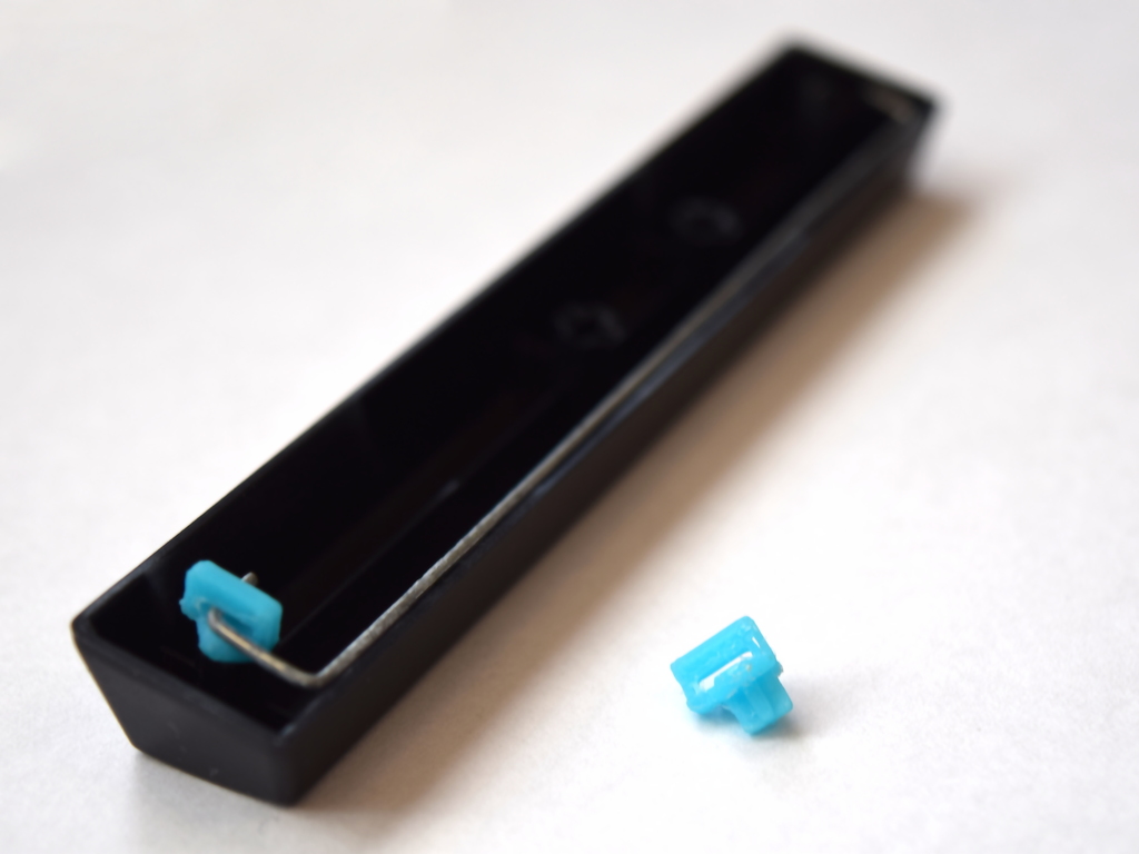Slotted Link for Blackwidow Tournament Keyboard