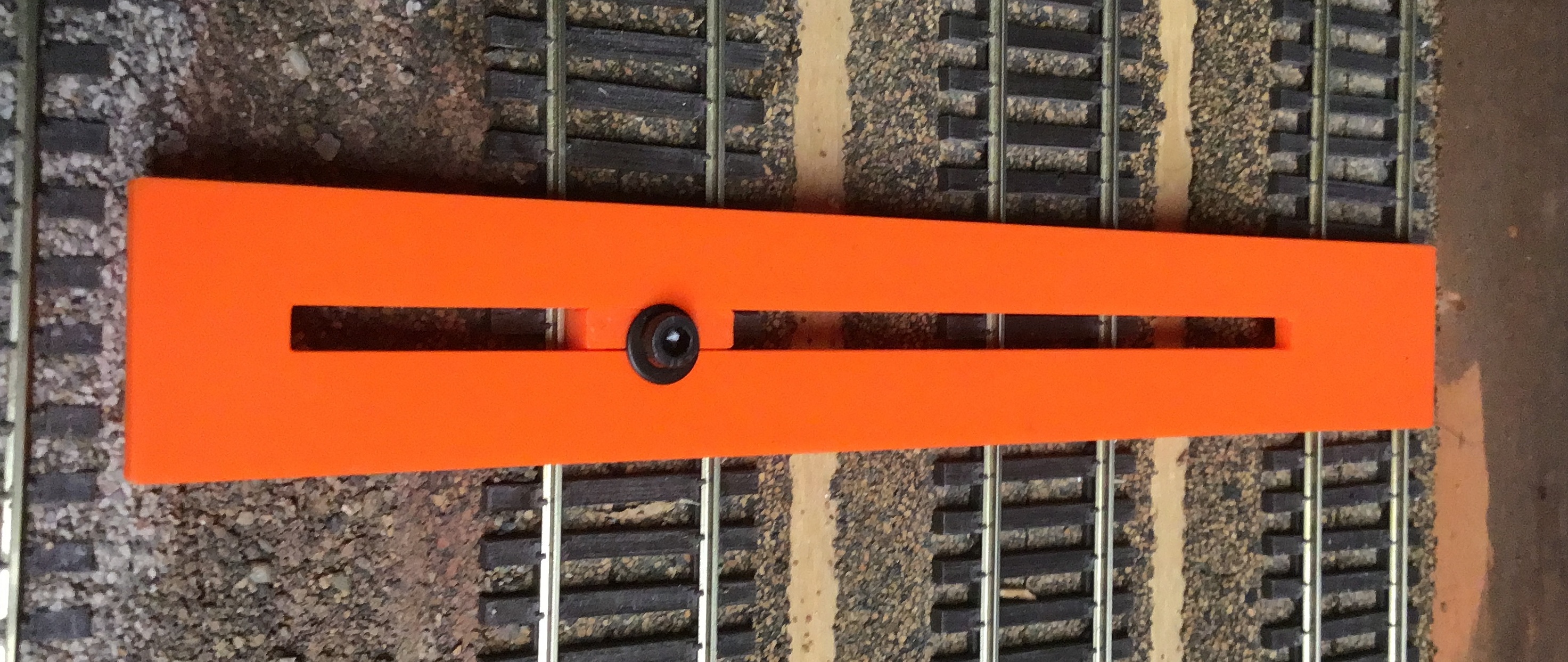 HO Scale Adjustable Parallel Track Tool