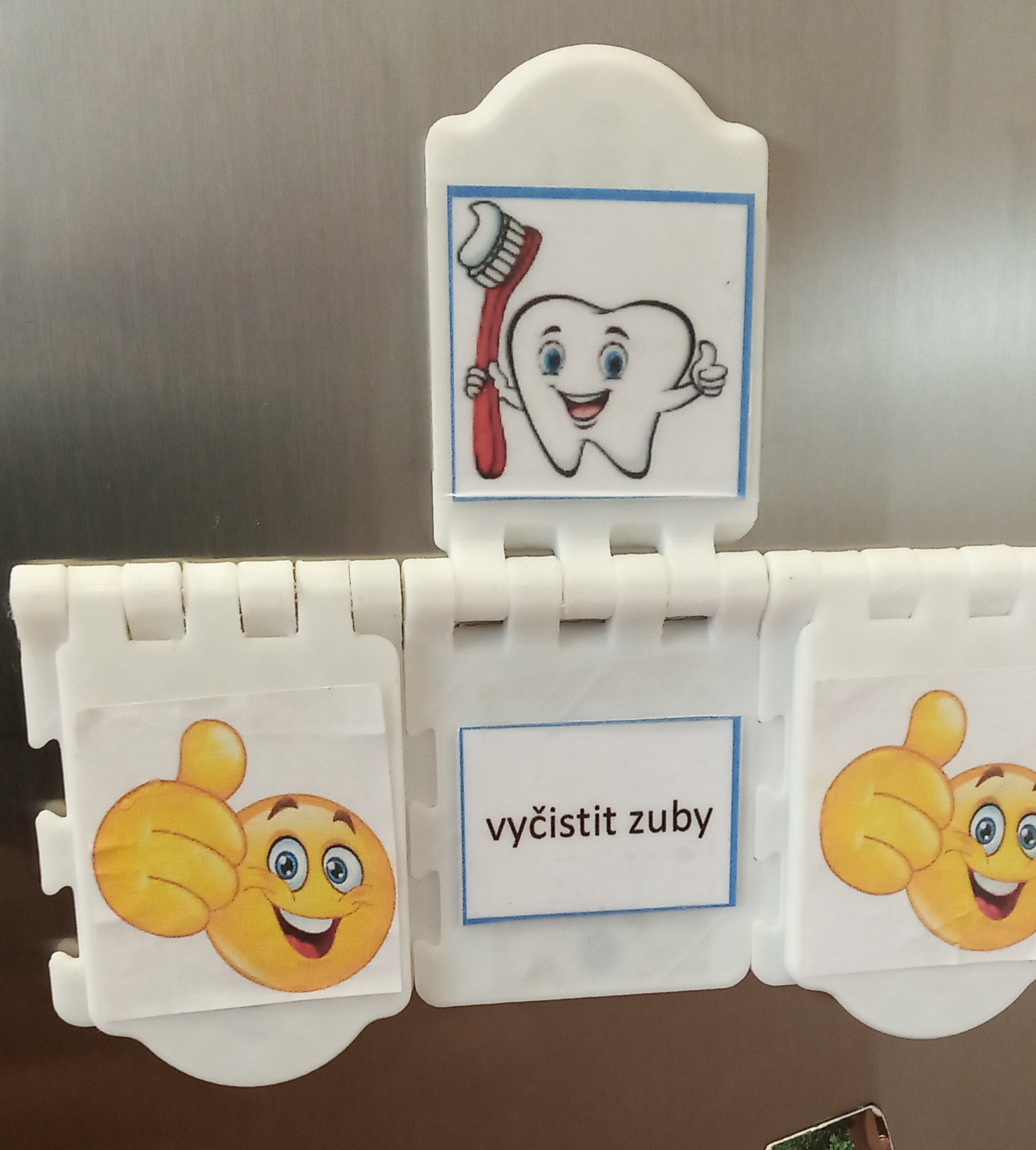 MFR =Magnetic Folding Reminder for children's household duties