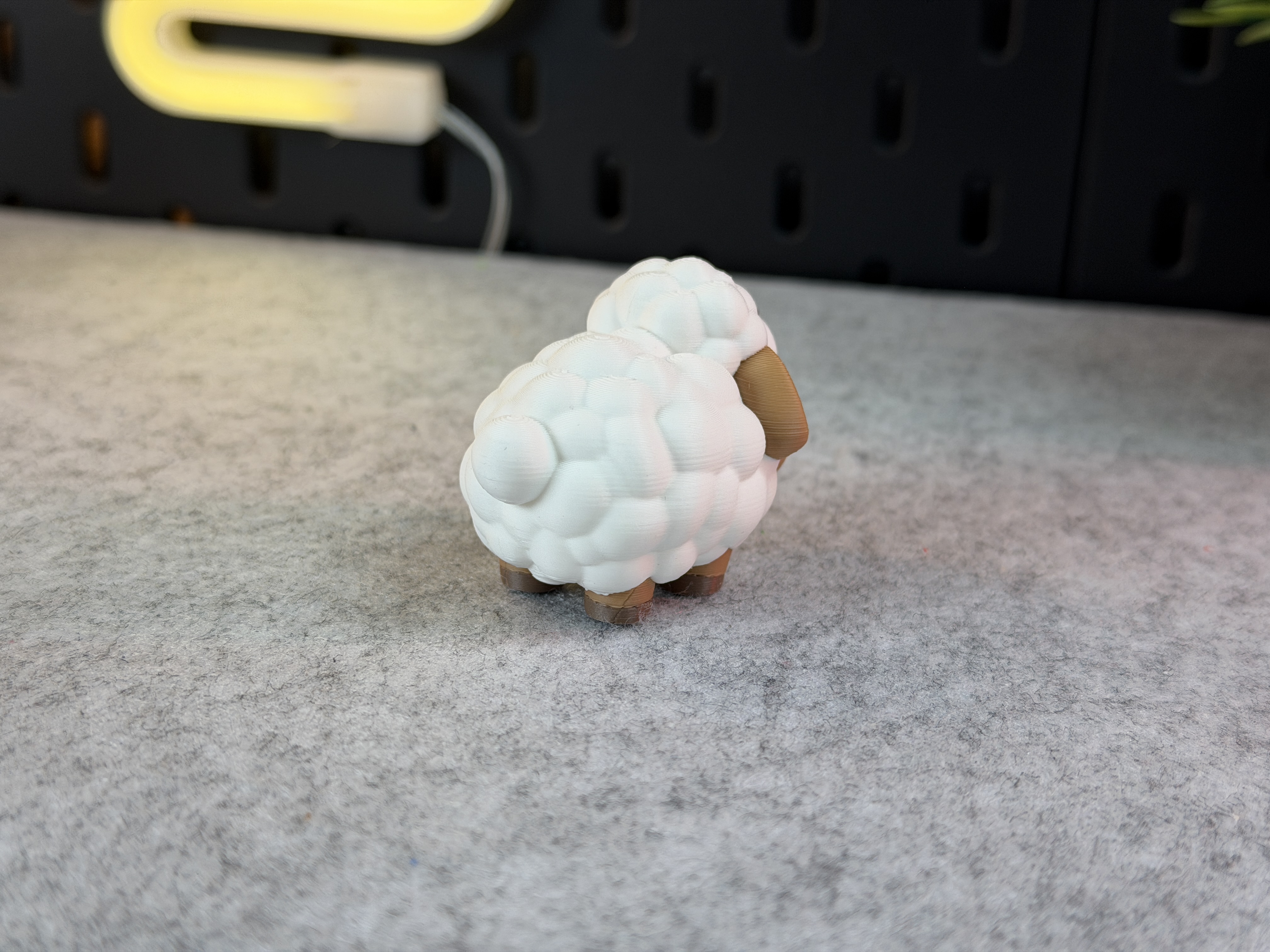Miniatura 13 do modelo 3D Cute Sheep