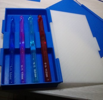 Miniatura 4 do modelo 3D Crochet Hook Storage Box #2