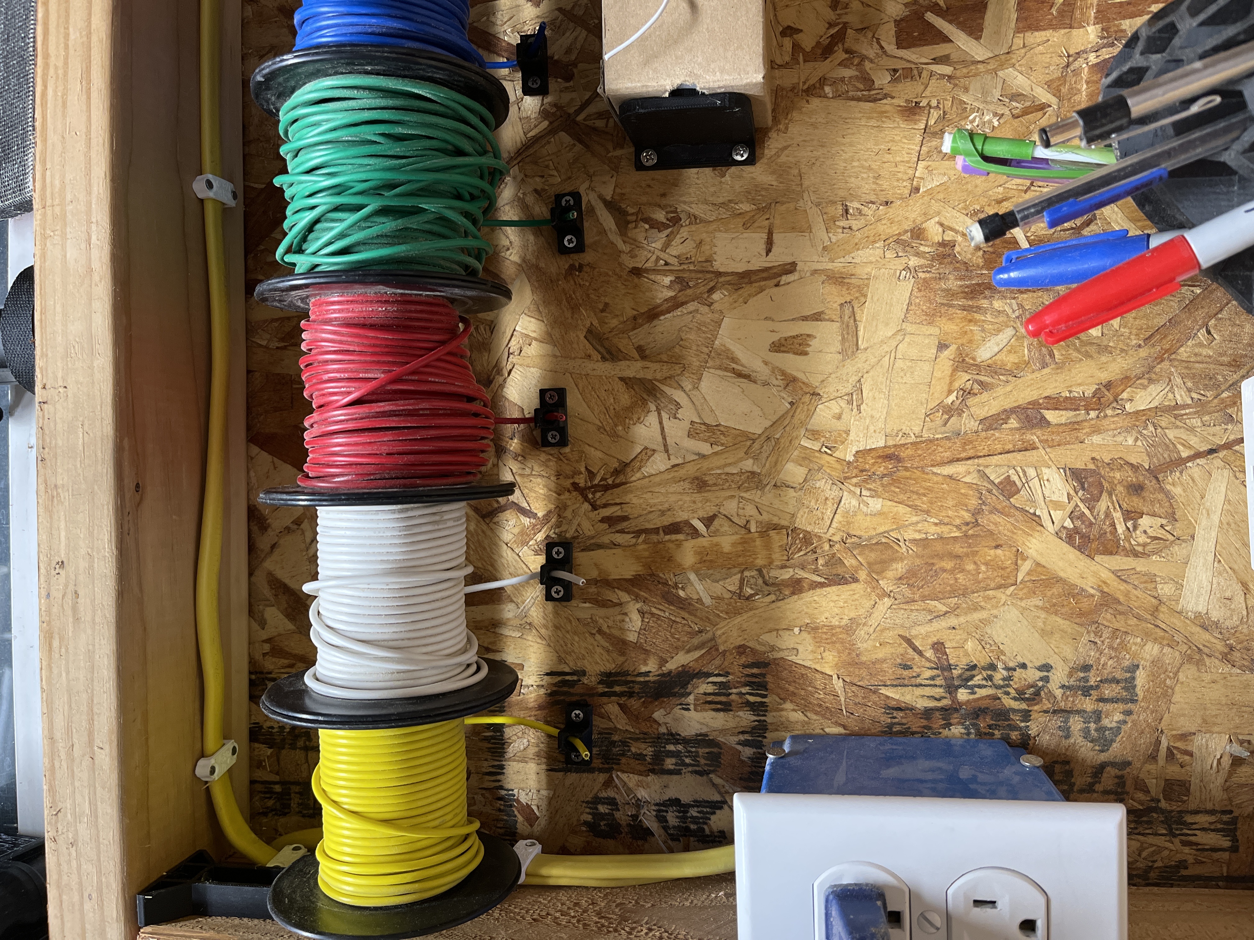 14ga wall wire holder