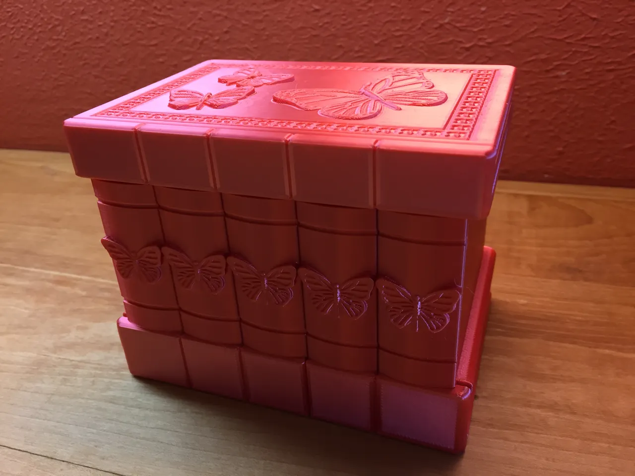 Secret Butterfly Box by 3D Printing World | Download free STL 