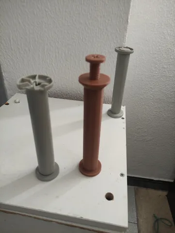 IKEA Fullen pata con tornillo - leg foot & screw