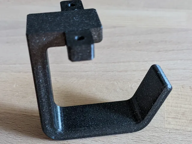 Headphones hook
