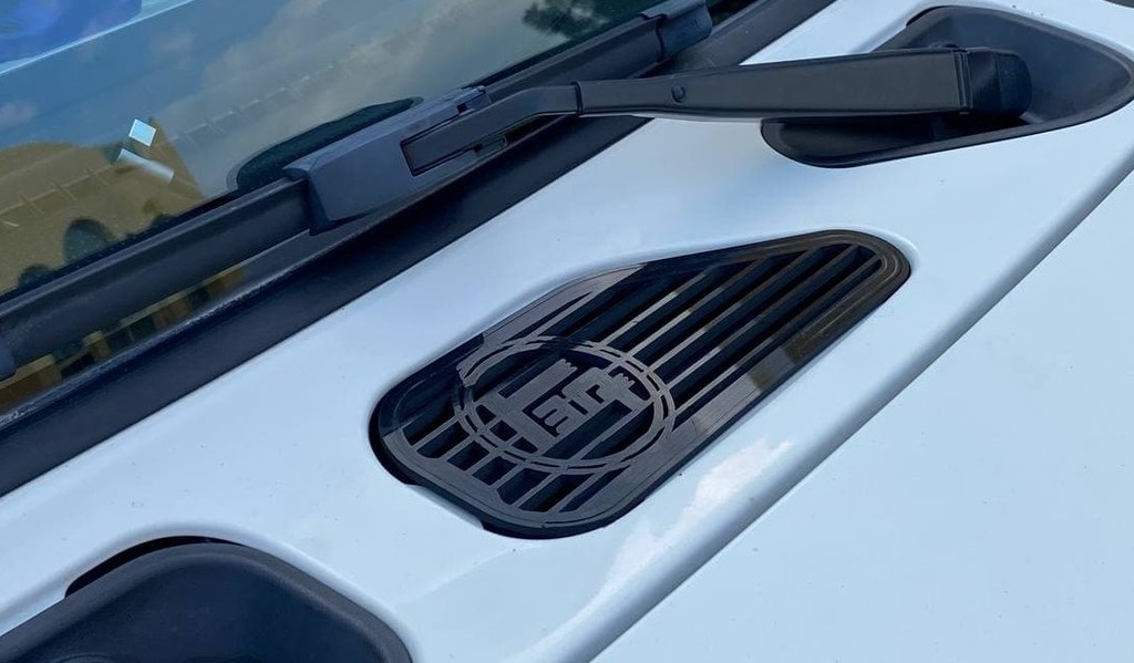 Toyota FJ Cruiser hood vent trim ( All Three) by 1D_Design | Download ...