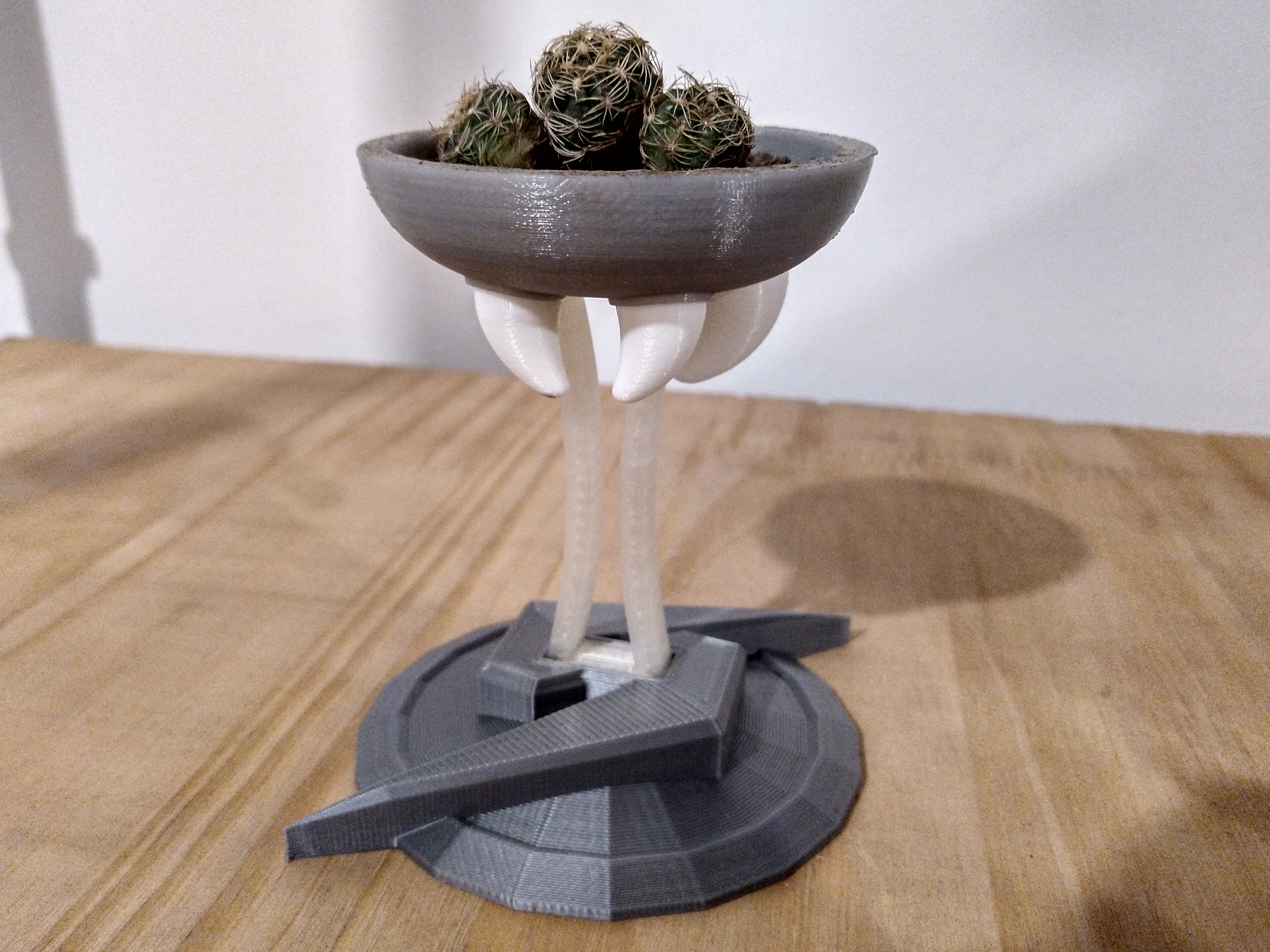Metroid Planter