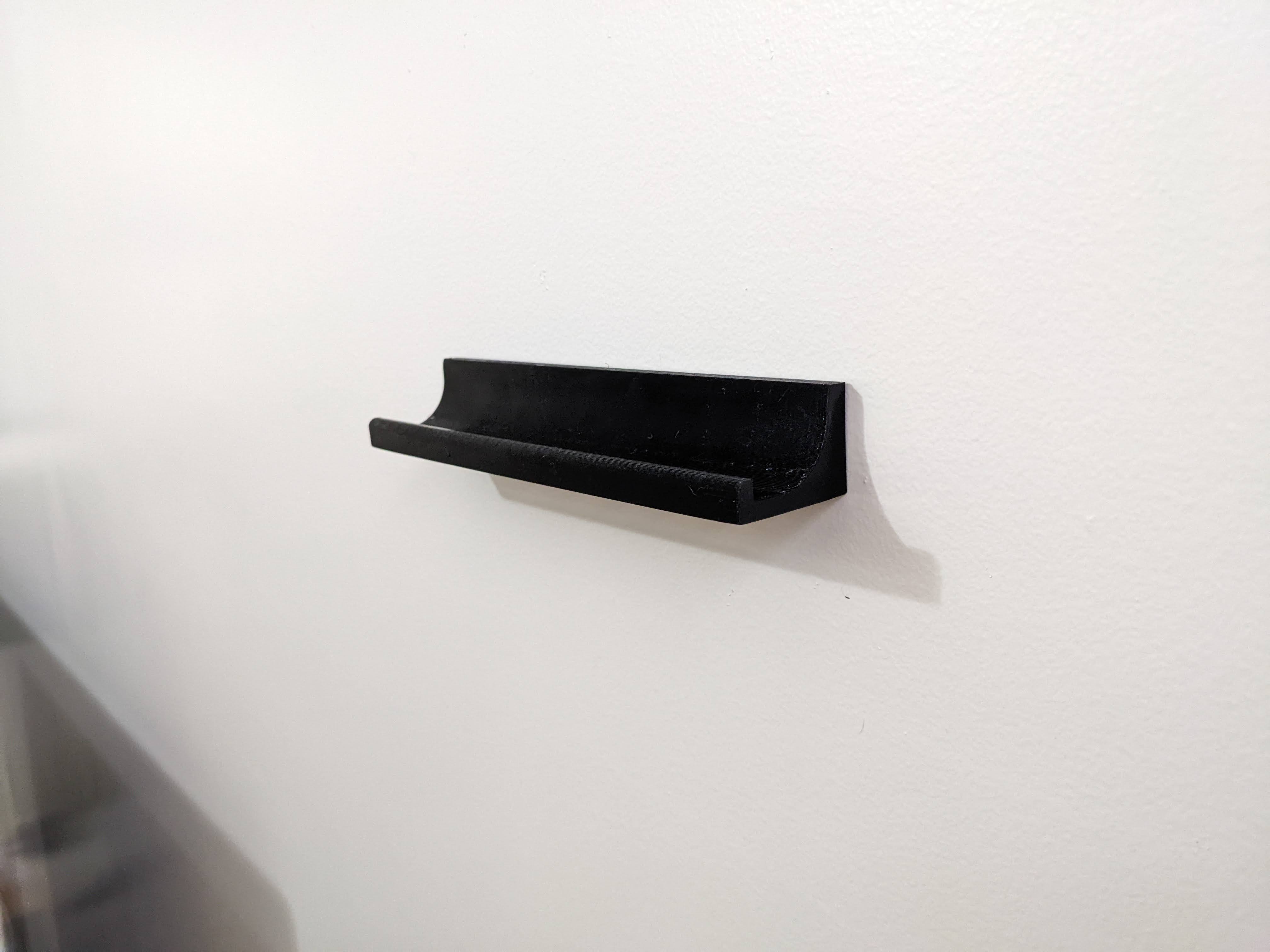 Screwless vinyl record wall holder