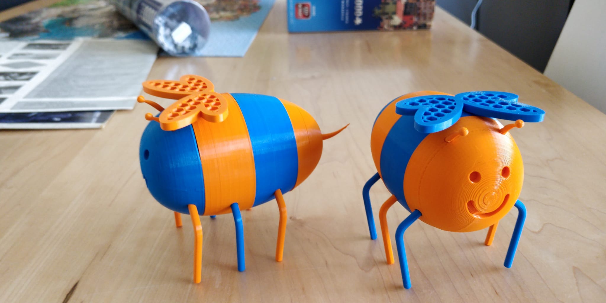Miniatura 2 do modelo 3D Bee Happy