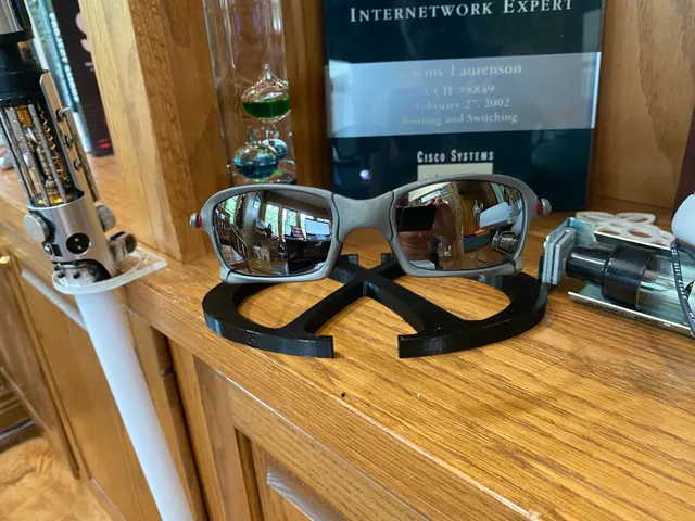 Oakley X-Metal Sunglasses Stand