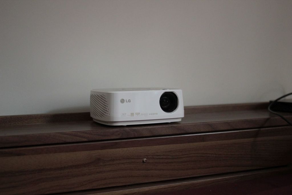 Miniatura 11 do modelo 3D Projector Stand