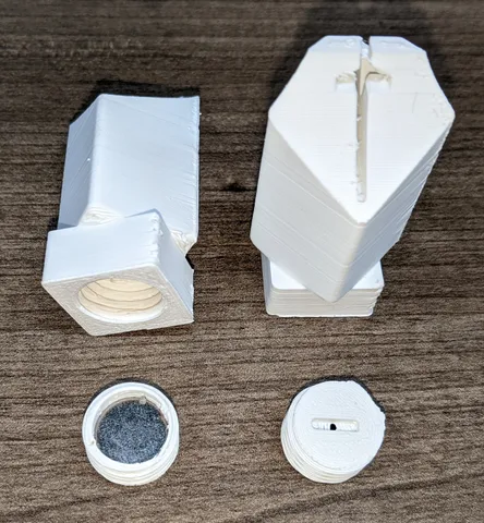 Mimimalist Chess Set with magnet