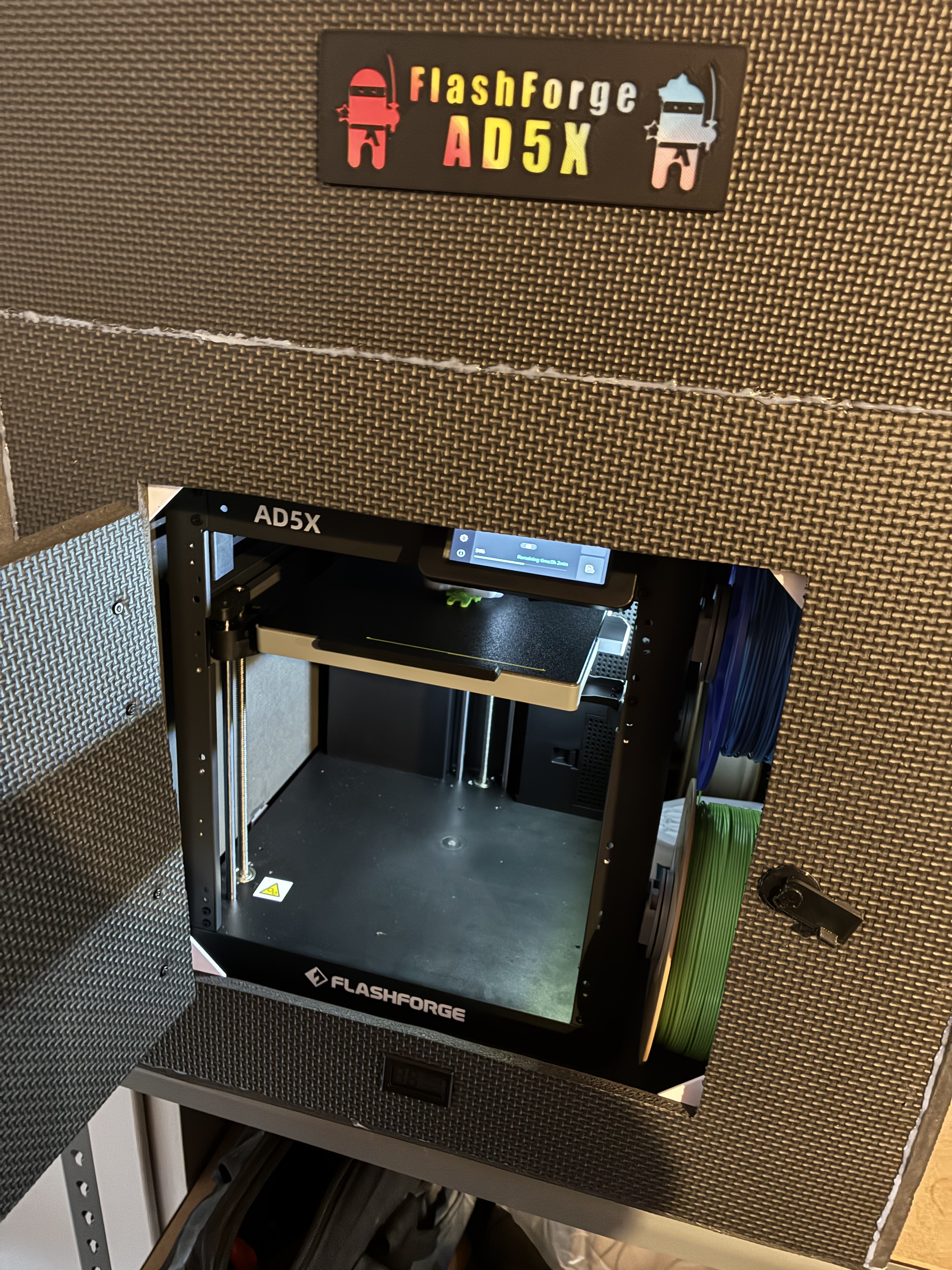Insulated whatever-size-you-want(ish) Frankenclosure