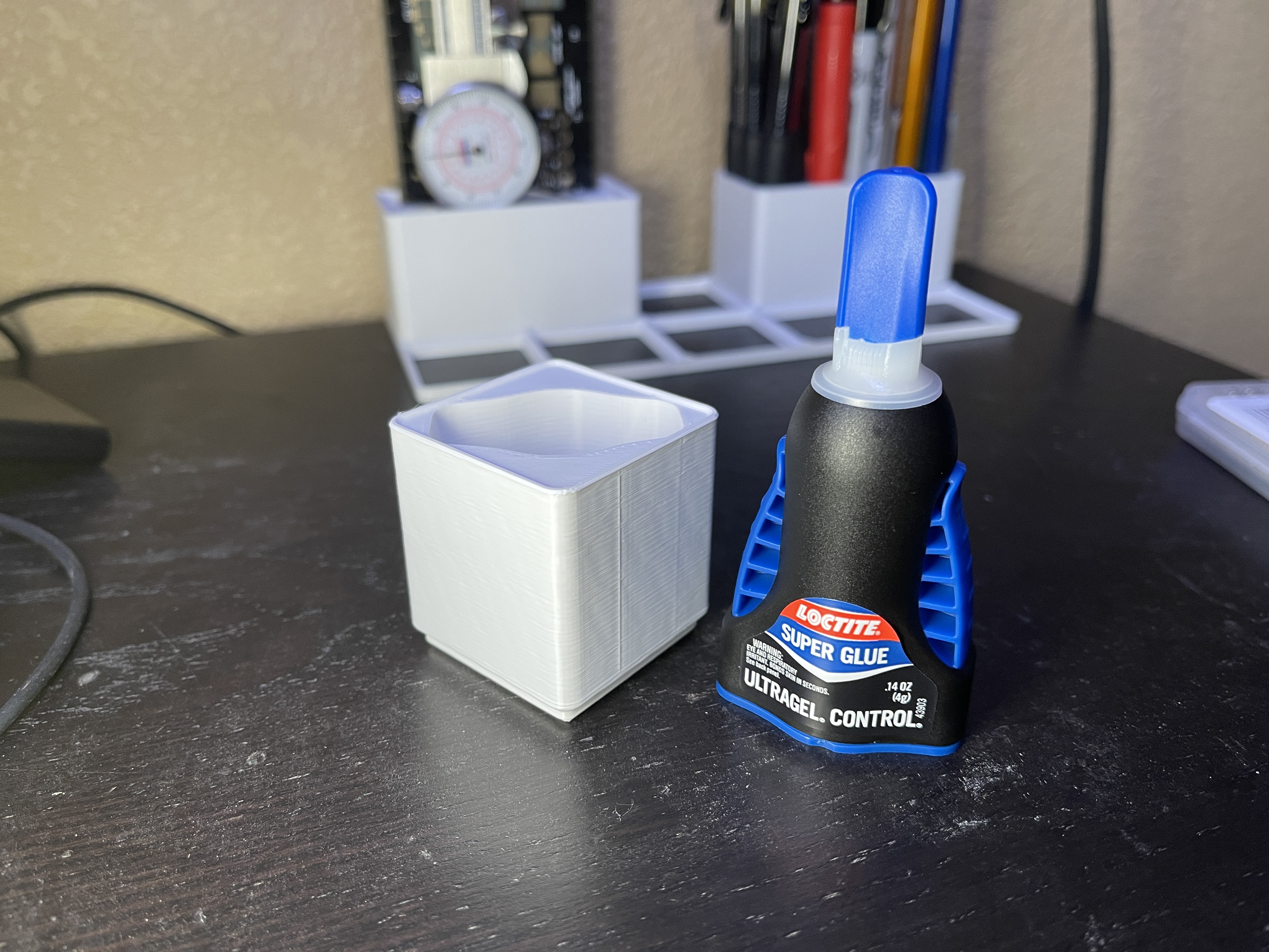 Gridfinity Super Glue Squeeze Bottle Holder