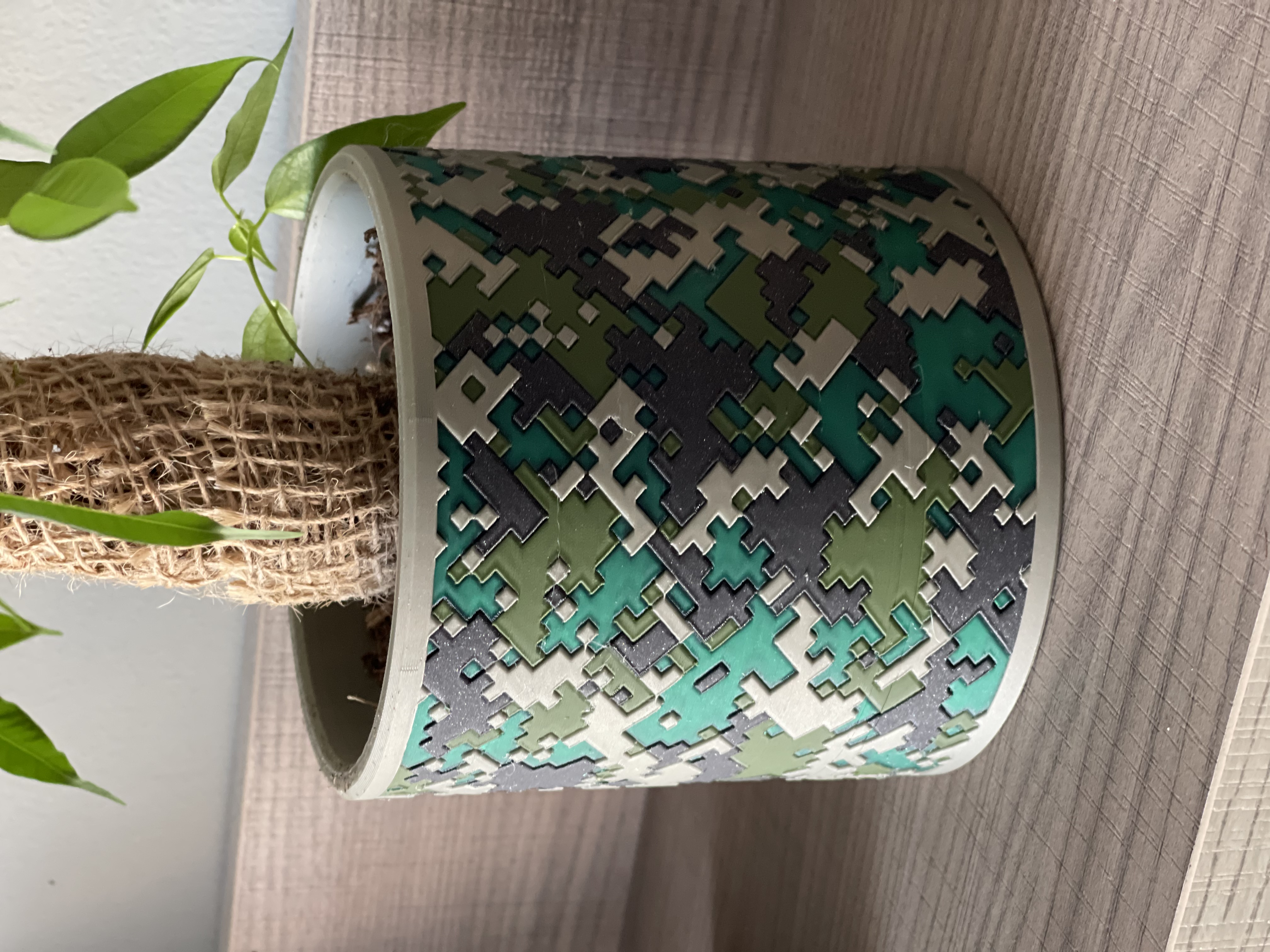 Cammo Plant Pot Single and Mulitcolor