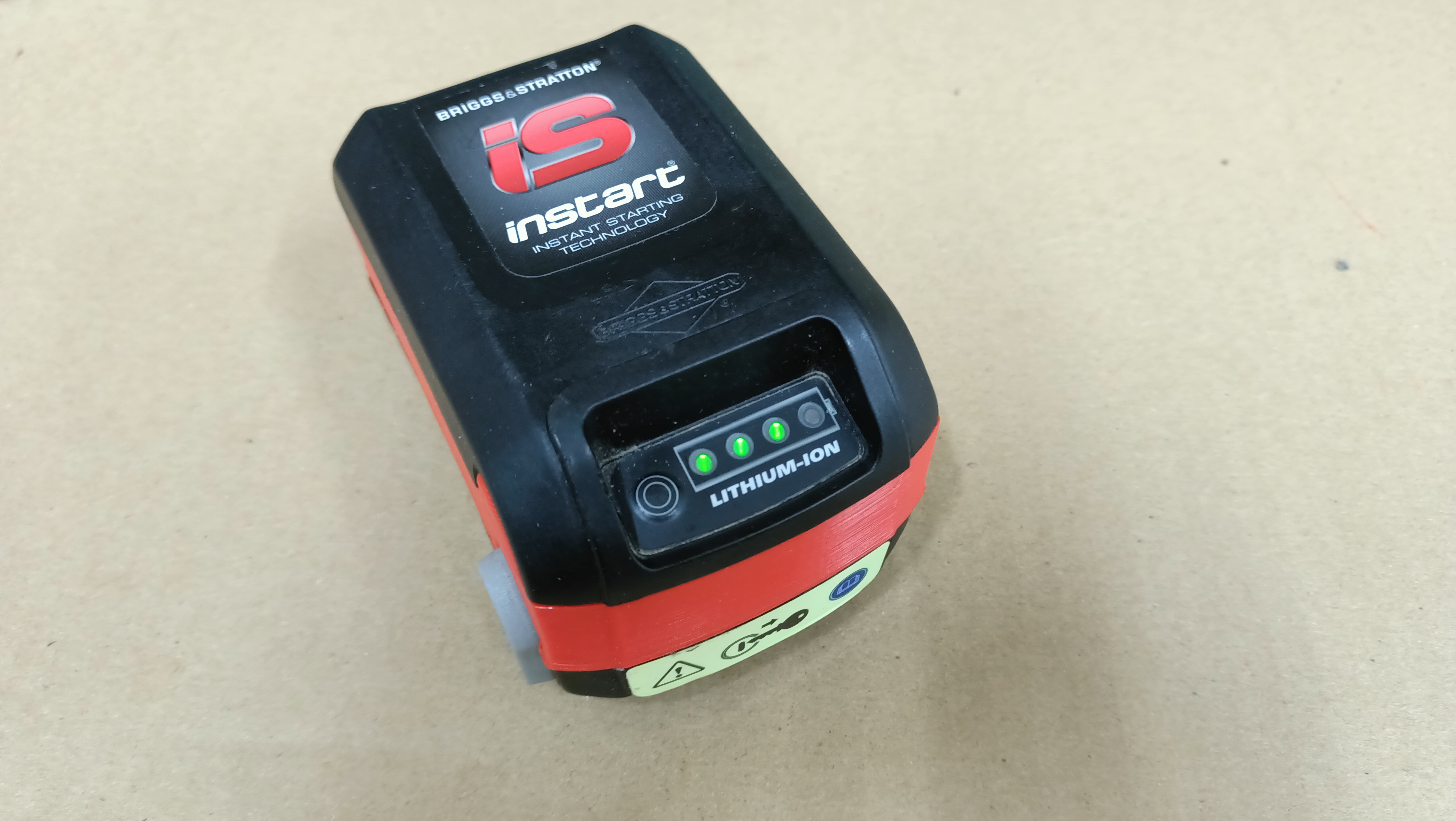 CARICABATTERIA E BATTERIA Instart 675is 775is 875is BRIGGS - Foto 7