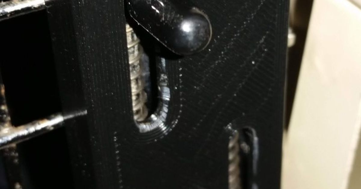 Petmate Kennel Cab II Latch Cover by AlanR1138 Download free STL