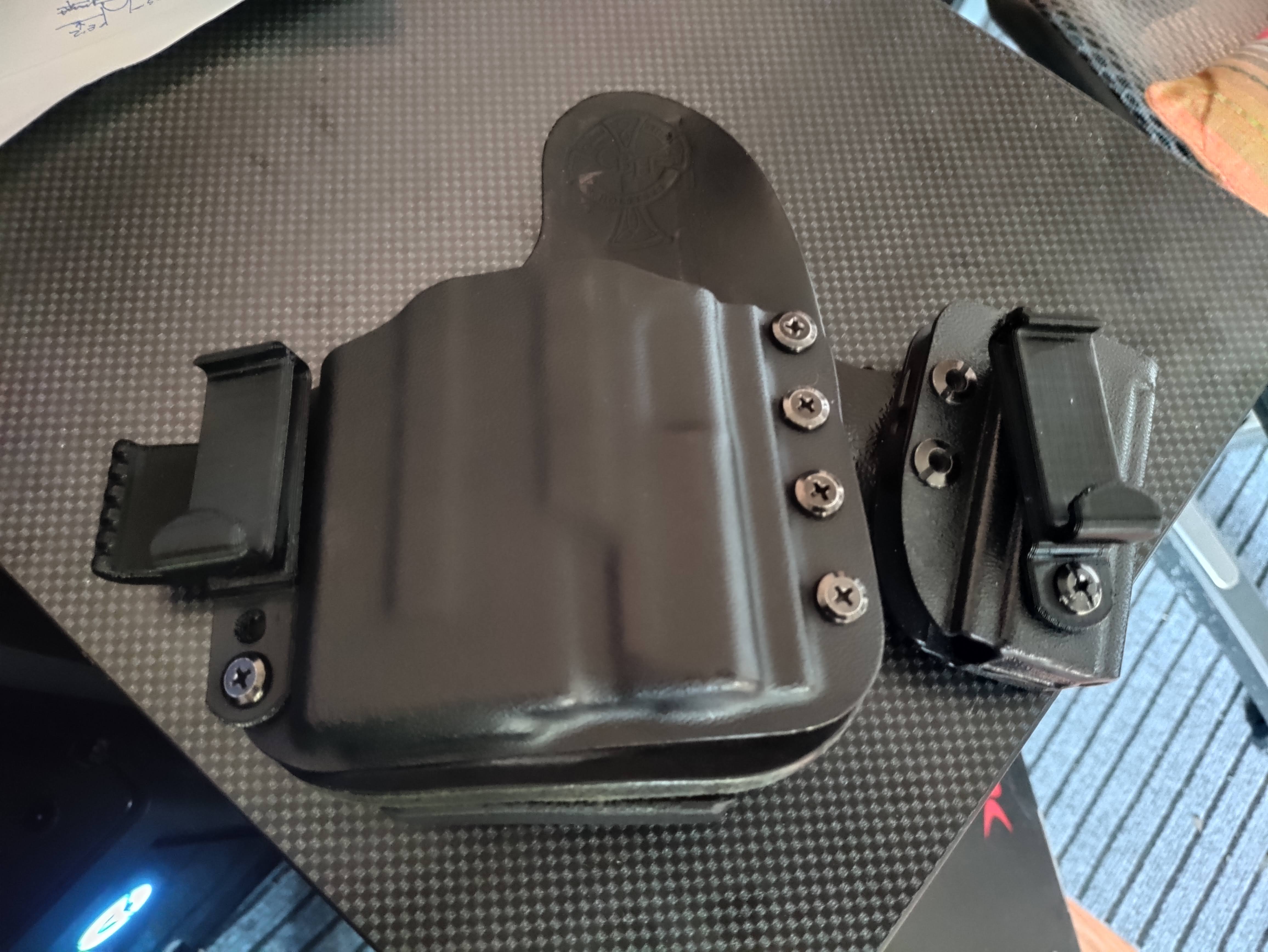 IWB Tuckable Holster C-Clip V2 (and V1)