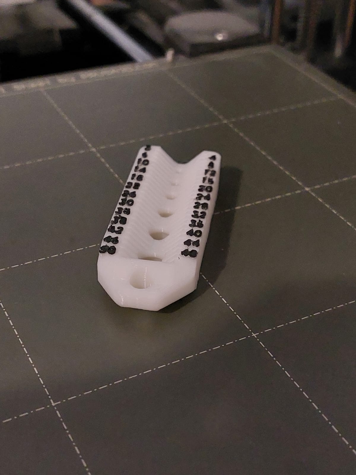 Ultra Compact Screw Gage Keychain, M2-6, up to 50 mm
