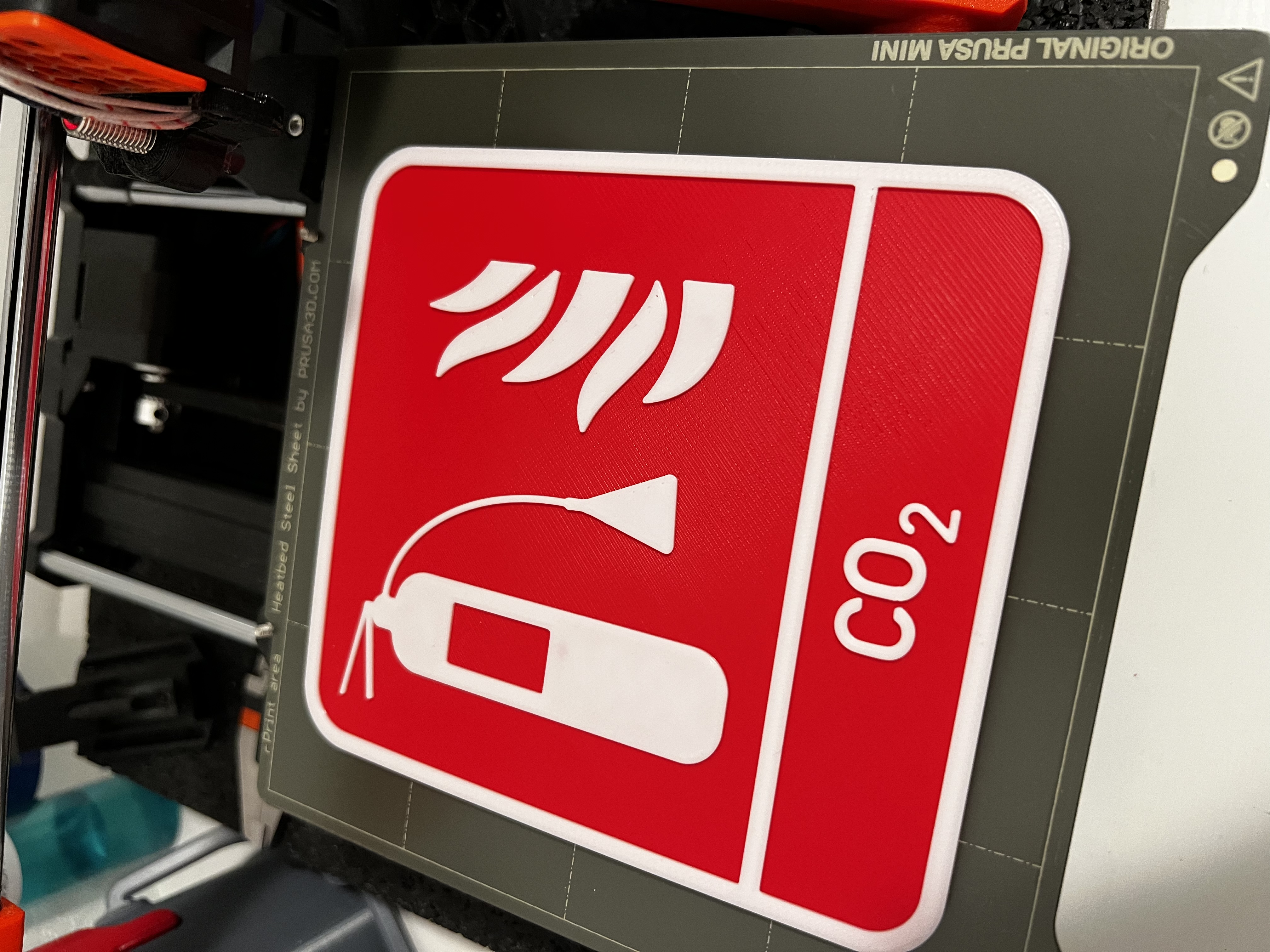 CO2 fire extinguisher sign
