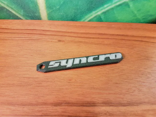 Volkswagen Syncro Keychain | VW Logo