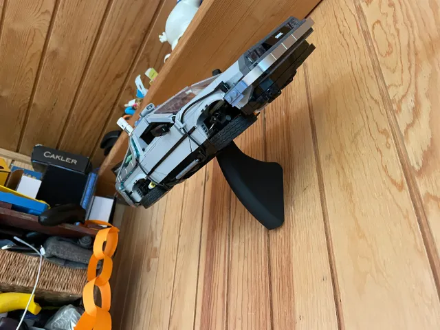Lego 10300 DeLorean Wall Mount Slim