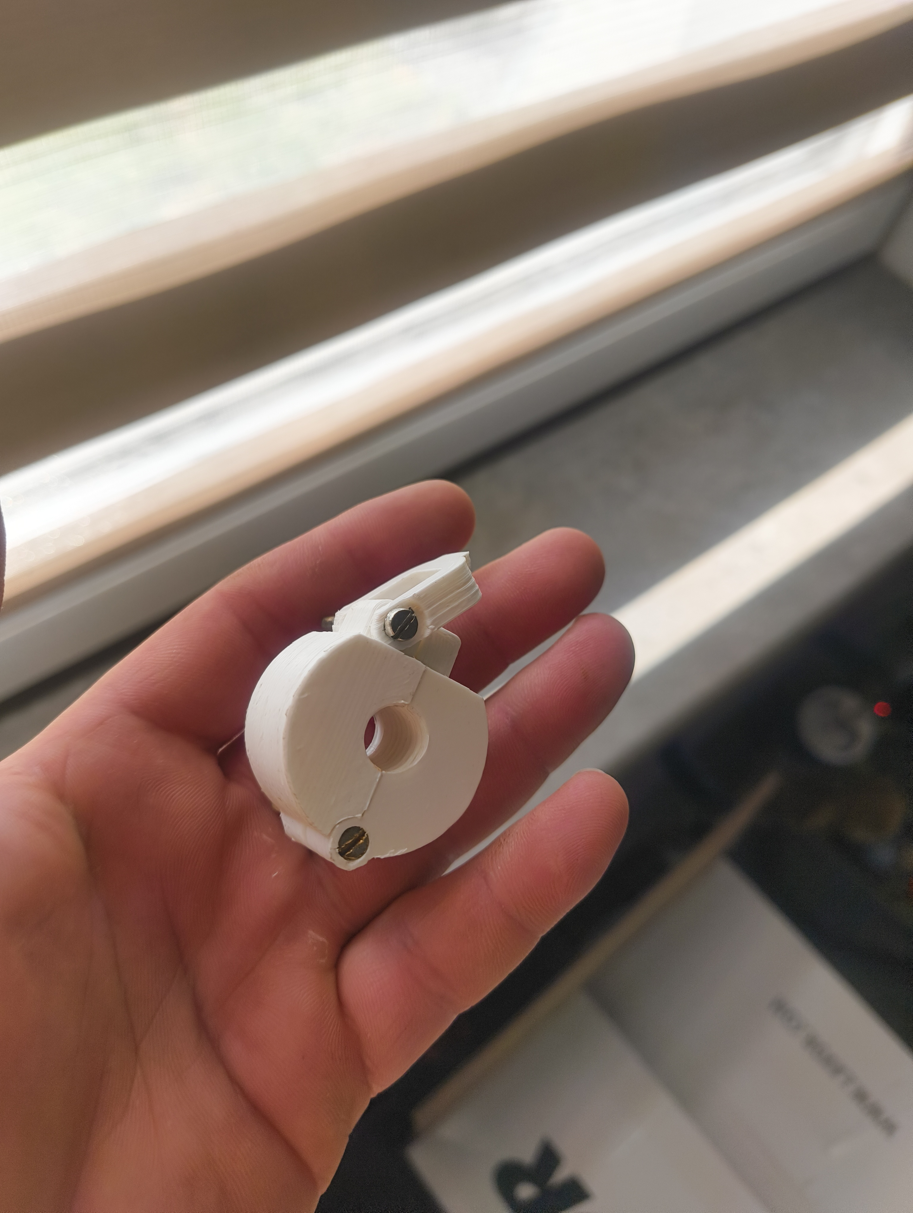 Snap-On Split Nut M12/M16 – Quick Release — miniatura 3