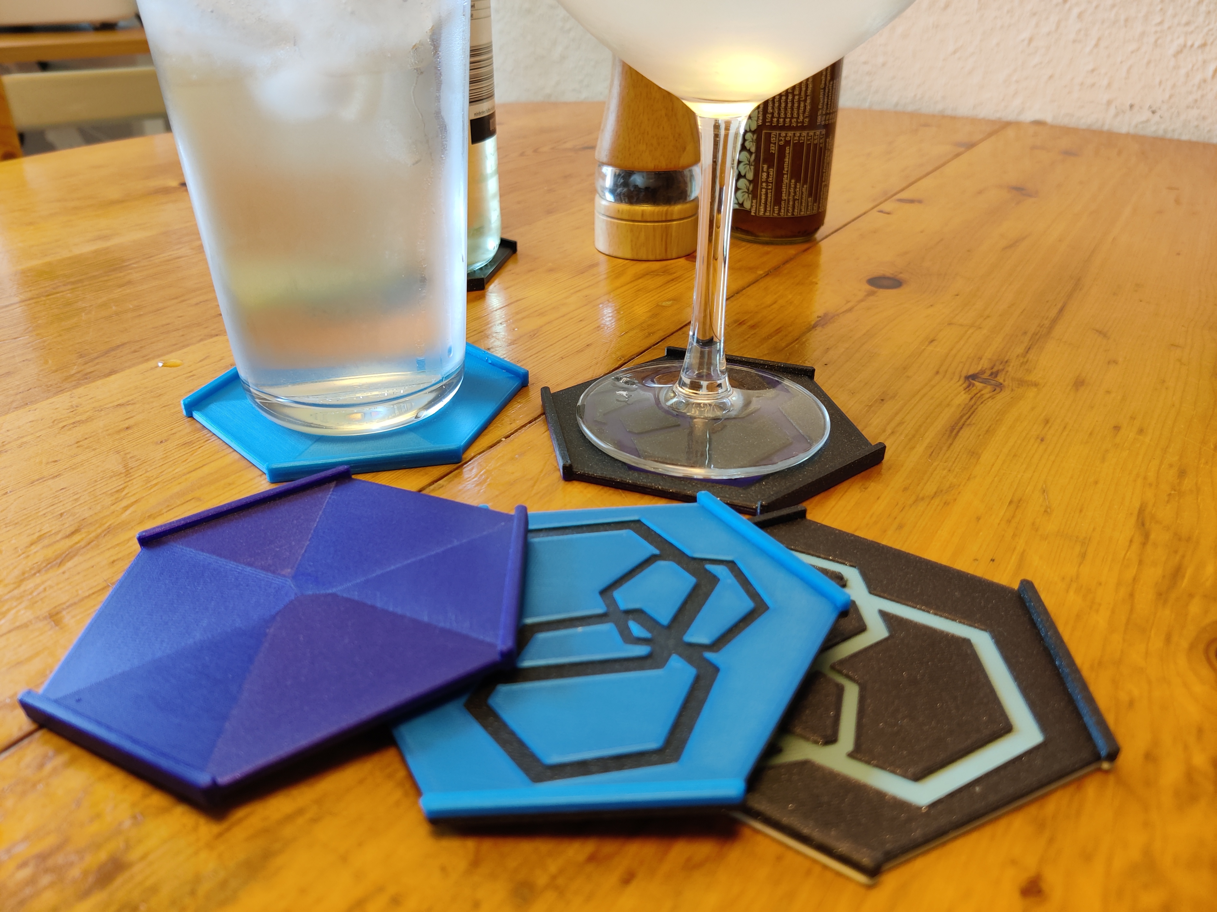 Miniatura 5 do modelo 3D Stackable Interlocking Coasters