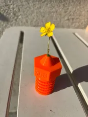 Nozzle Vase Margherita