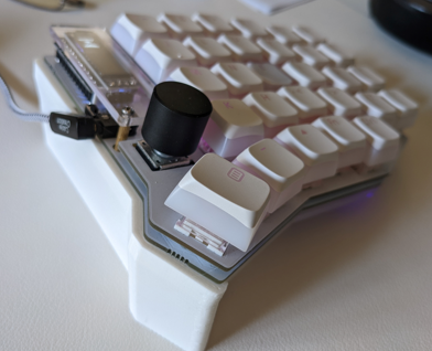 Sofle RGB v2 simple tent leg
