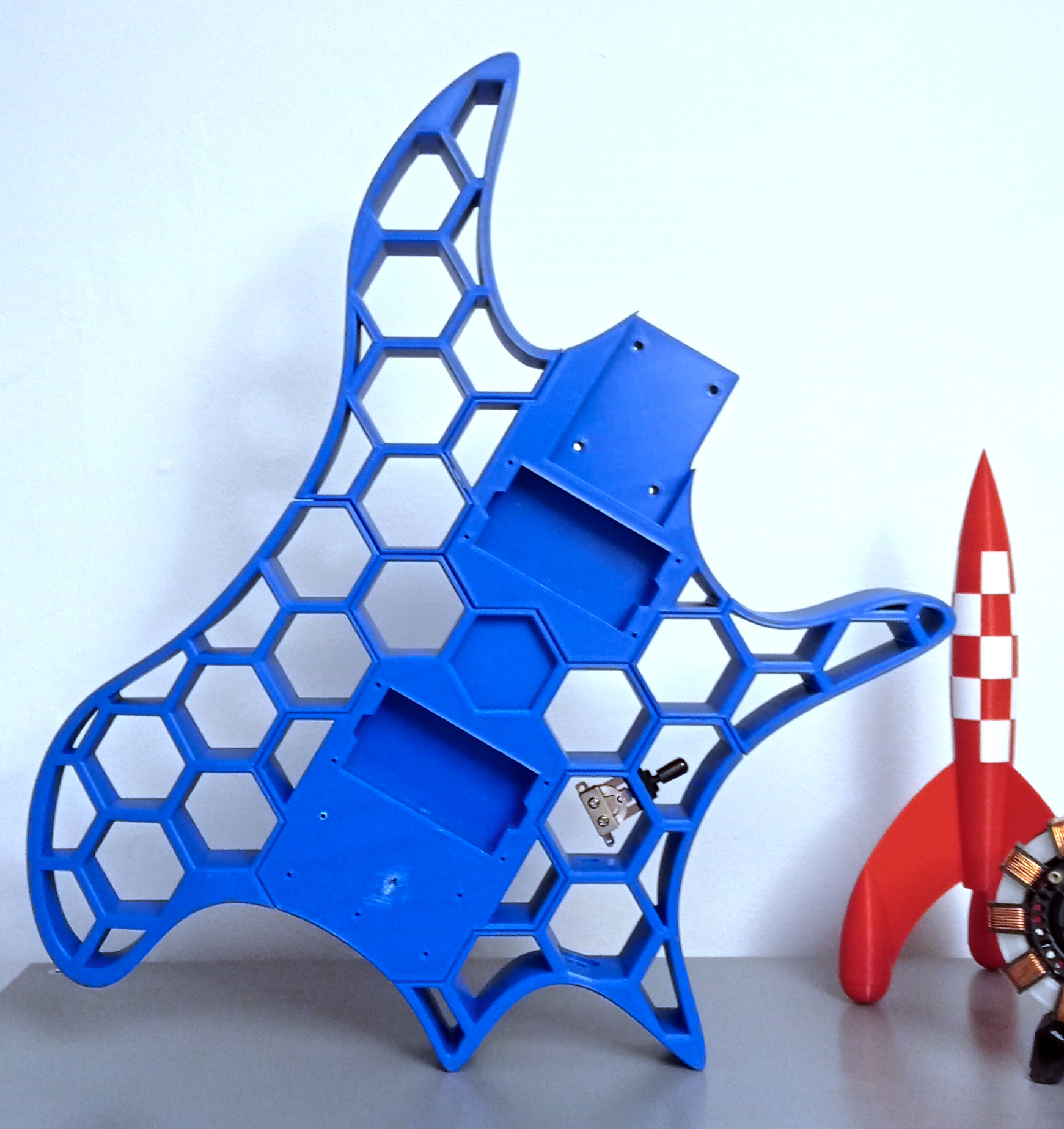 Honeycomb Guitar Version 1