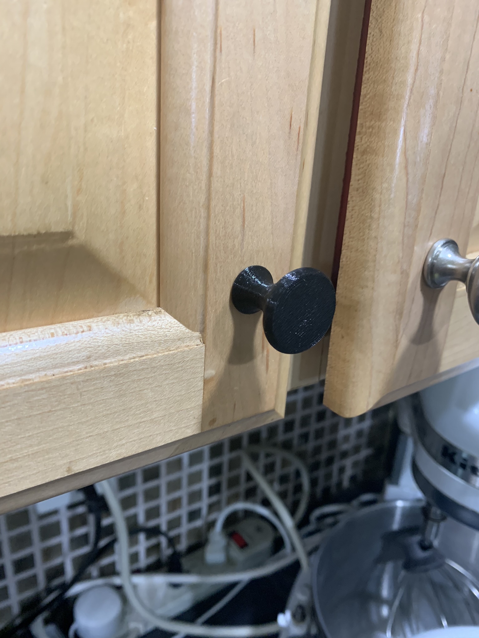 Cabinet door handle by Dot Dot Dash | Download free STL model ...